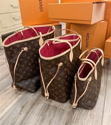 louis vuitton neverfull bag sizes.